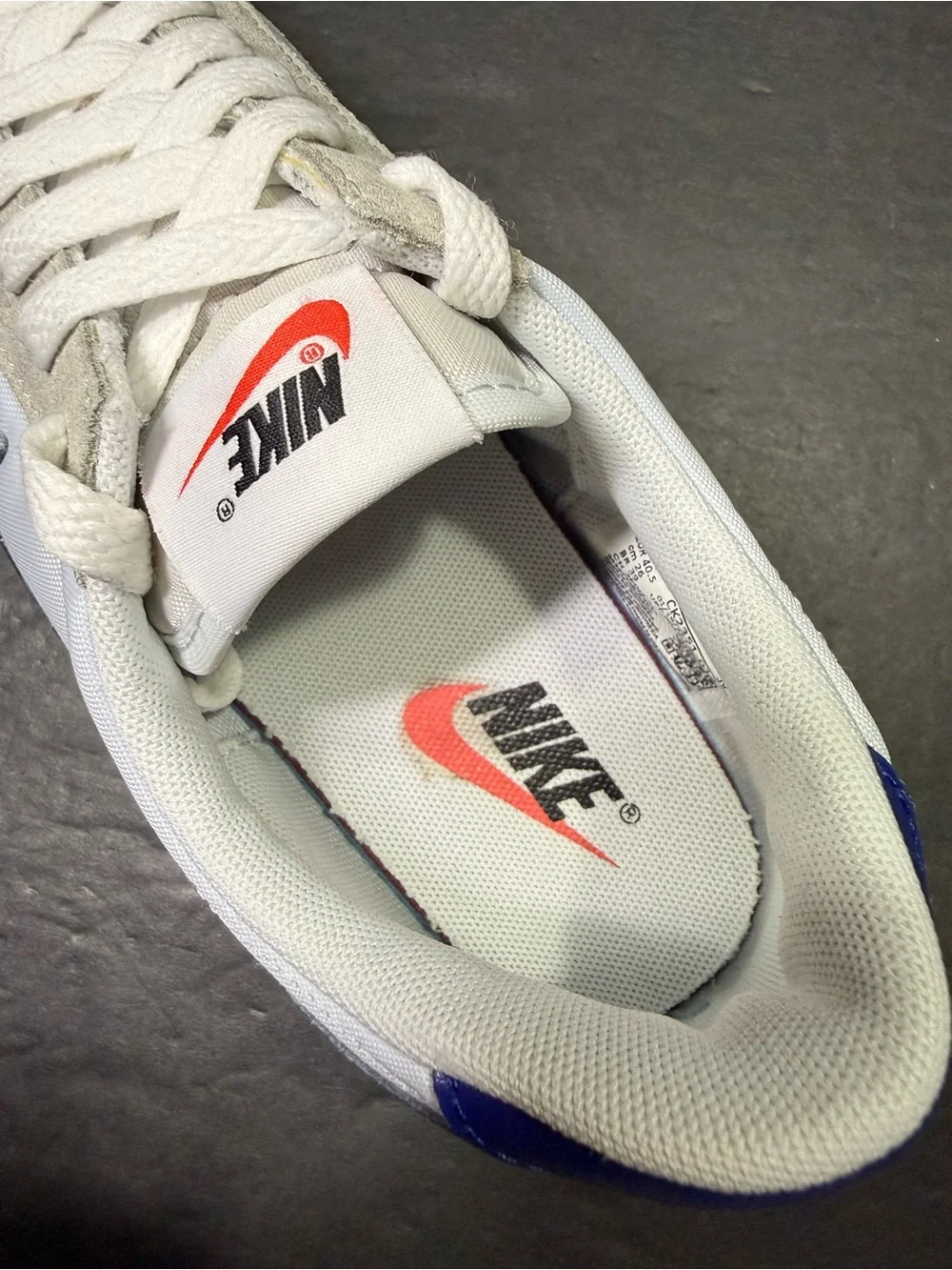 Nike Daybreak Women’s “ Pure Platinum Royal Blue Sneakers Shoe Size- 9